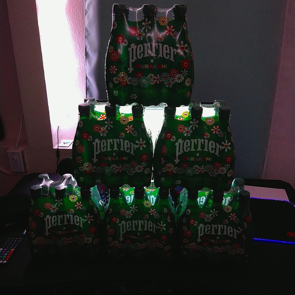 Murakami x perrier